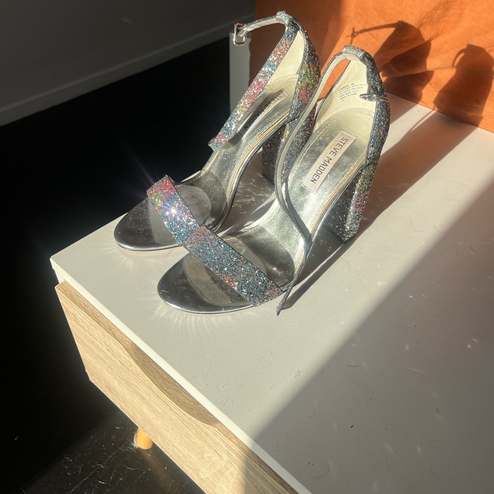 Steve Madden Rainbow Glitter heels size 8.5 - worn once/soles in great condition